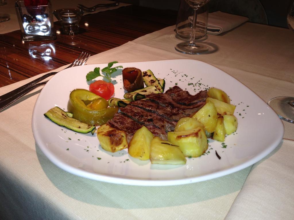 Albergo Dei Laghi Turate Extérieur photo